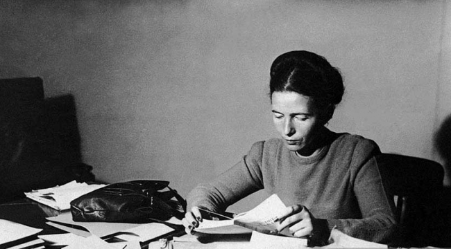 Simone de Beauvoir'ın Mektupları 56 bin euroya satıldı