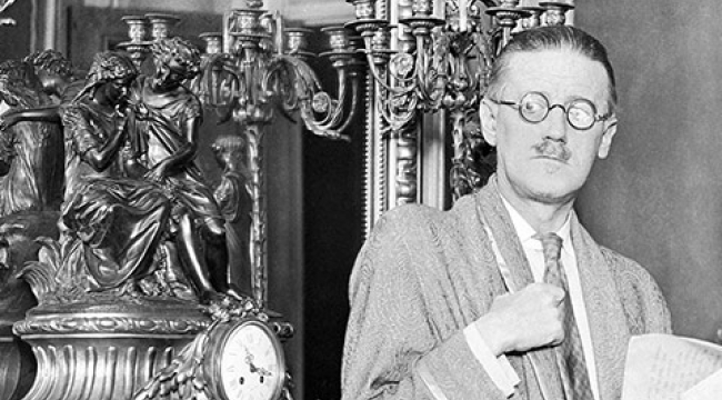 Yazar James Joyce ile editörler arasındaki çatışma