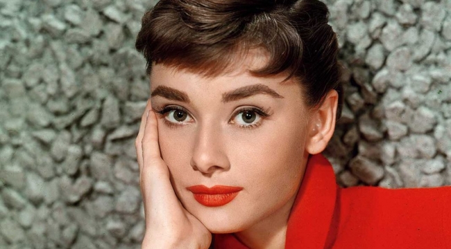 Audrey Hepburn'un hayatı film oluyor